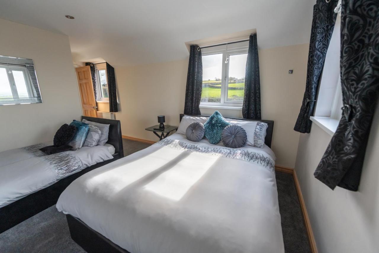 Pantysgyfarnog Near Carmarthenshire Pembrokeshire Hotel Екстериор снимка